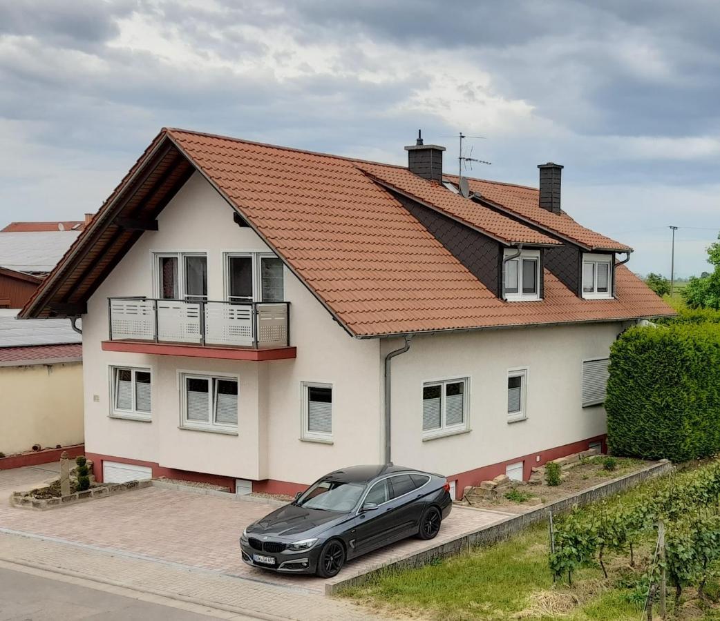 Ferienwohnung Am Schoosberg, Niederkirchen Bei Deidesheim Kültér fotó